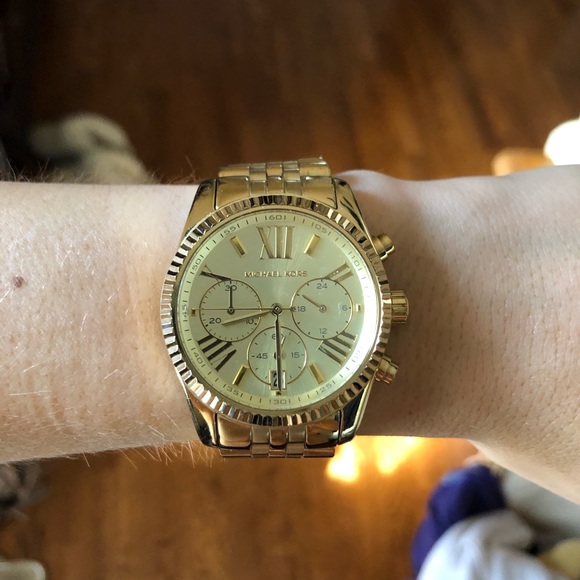 Michale Kors gold watch! main image 5